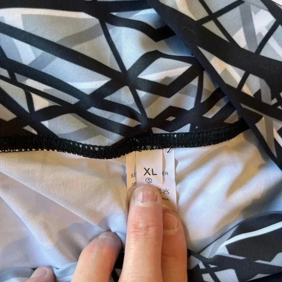 Fun Leggings - XL - Picture 2 of 4